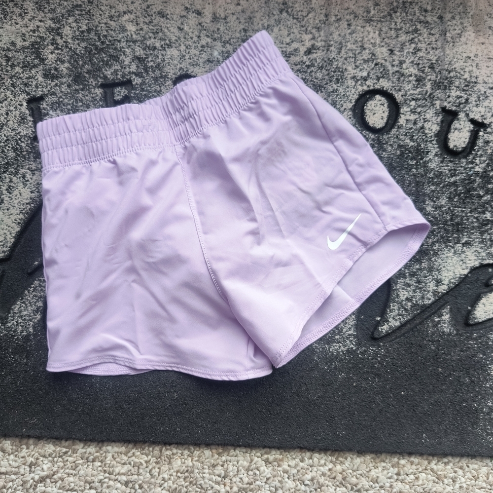 NWT Nike Little Girls Dri Fit One Woven Shorts Purple Size 6 - Picture 5 of 7
